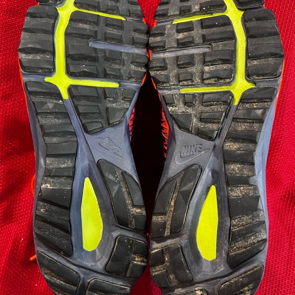 Mens LUNARFRESH Nike sneaker boot - Picture 4 of 6